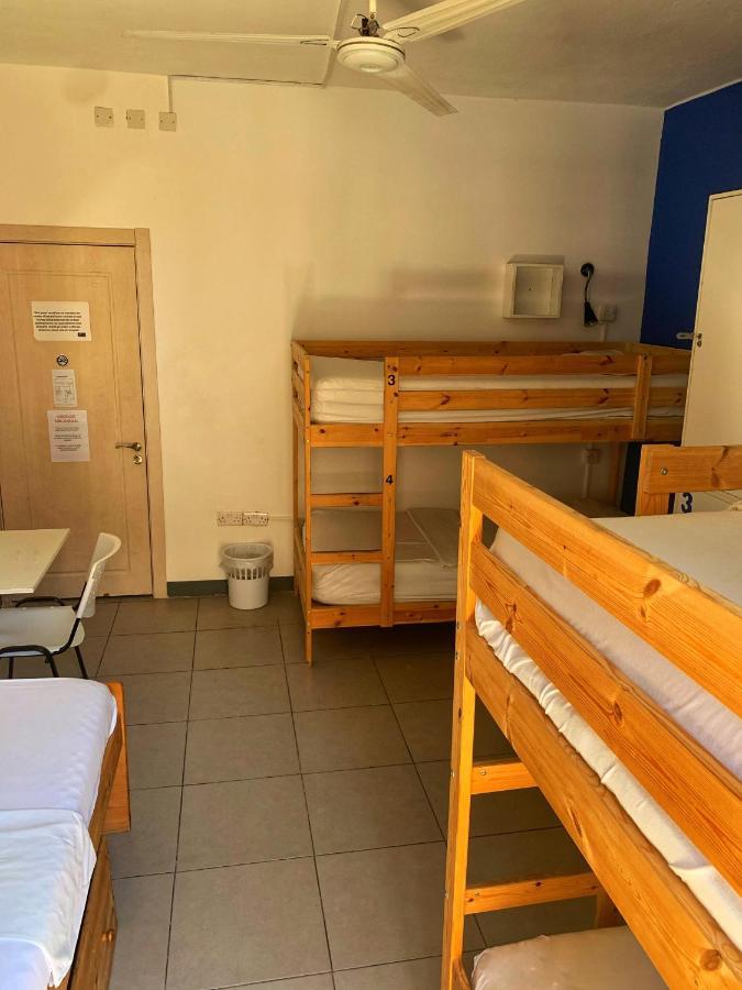 Metropole Budget Hostel Saint Julian's 외부 사진