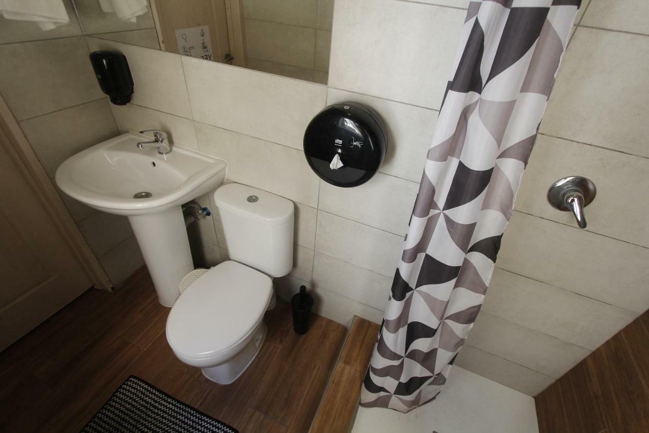 Metropole Budget Hostel Saint Julian's 외부 사진